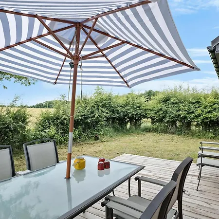 3 Bedroom Awesome In Casa vacanze *