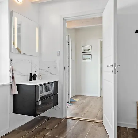 Casa vacanze 3 Bedroom Awesome In Ostermarie